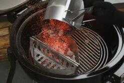 Weber® Chimney Starter -Kitchen Grill Store 7416YM3 rgb 1164x600 5da5c6a 97594.1626705866