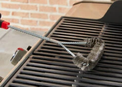 Weber® T Brush (21") -Kitchen Grill Store BBQ Cleaning Brush T Brush in use 62049.1655368597