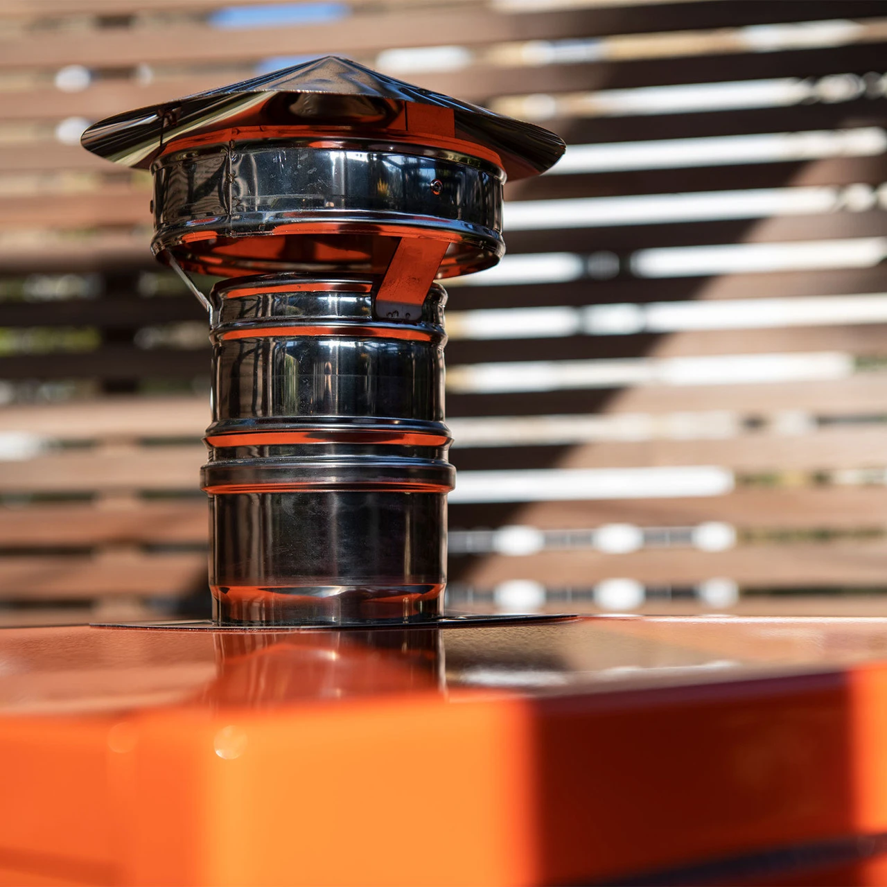 Charlie Oven Charcoal Oven In Beetroot 6 Charlie Oven Charcoal Oven In Beetroot - Image 4